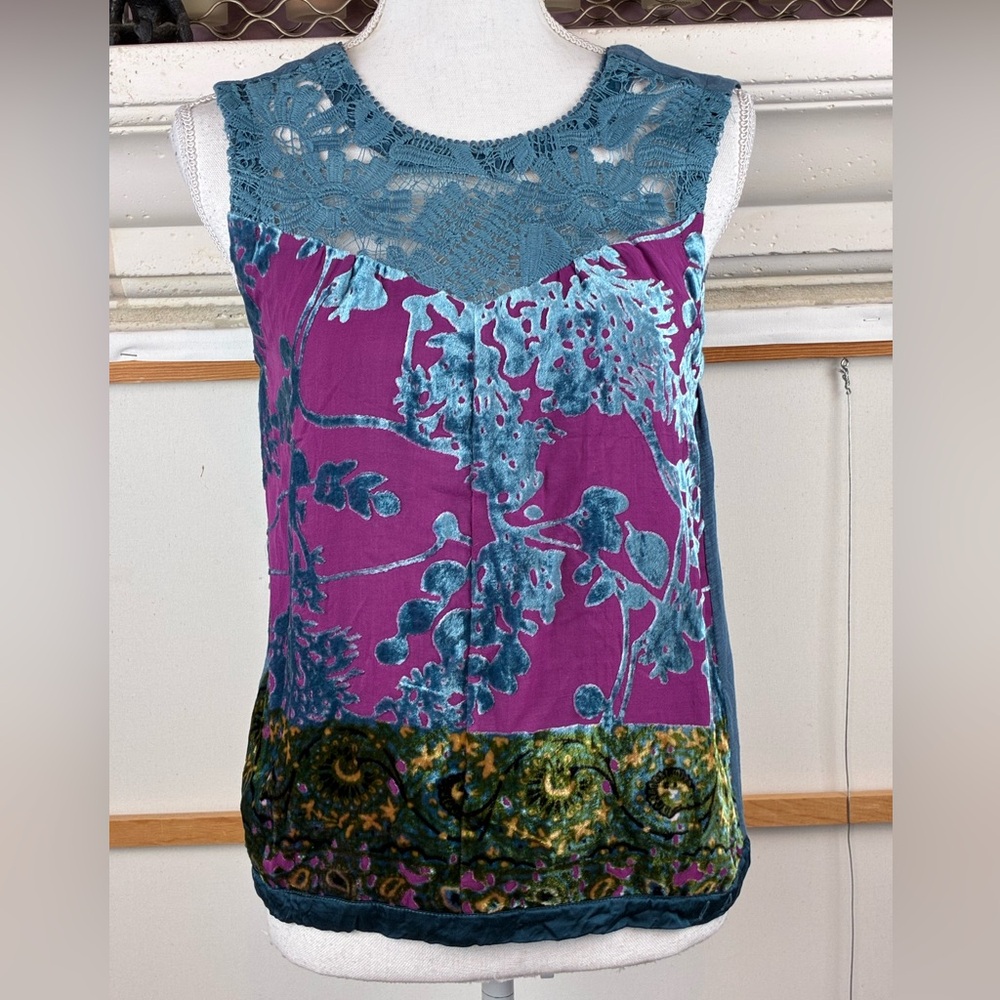 Anthropologie TINY Sleeveless Lace Yoke Floral Velvet Burnout Sleeveless Blouse